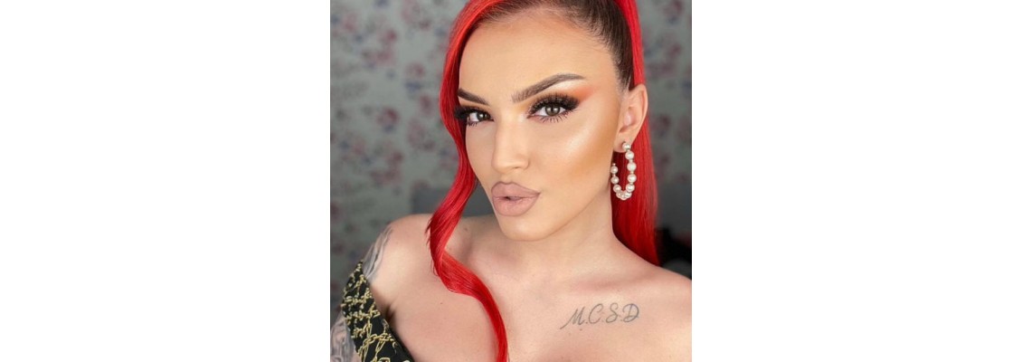 Angela Postu - Rețeta de succes a unui make-up artist cu vlogger-ul 