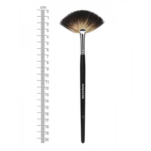 Pensula evantai Nastelle 141 